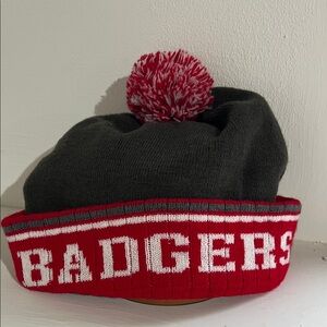 Wisconsin Badgers Adult Size Red and Black Pom-Pom Beanie